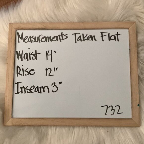 Pangaia Shorts Medium Elastic wasit, 100% organic cotton. Medium weight fabric. - Picture 9 of 10